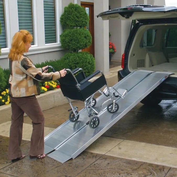 SUITCASE Singlefold Ramp - American Homecare Direct